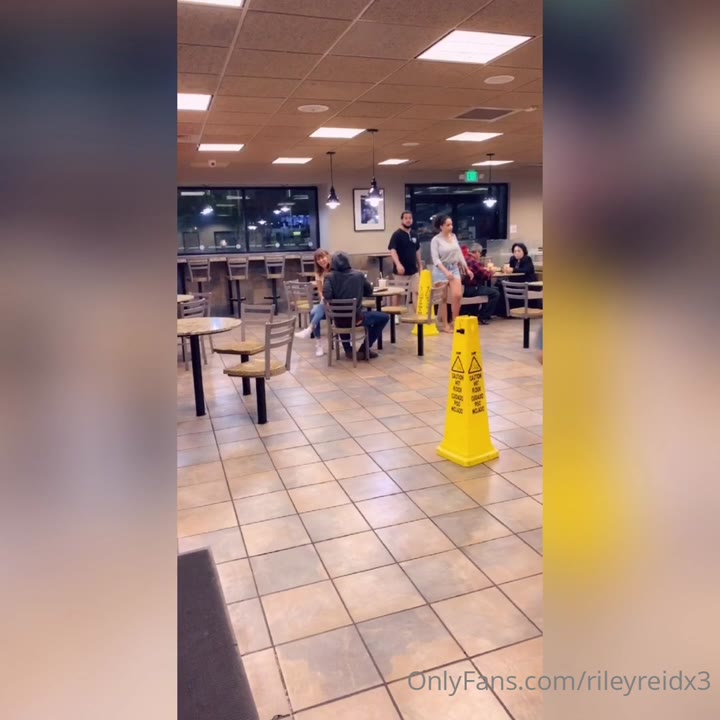 238 Riley Reid  porn