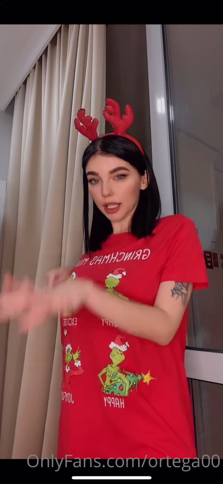 Ortega00 nude teasing session on OnlyFans