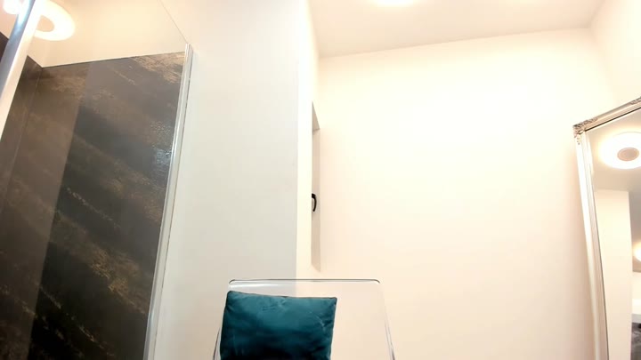 518 Hotfallingdevil nude camshow