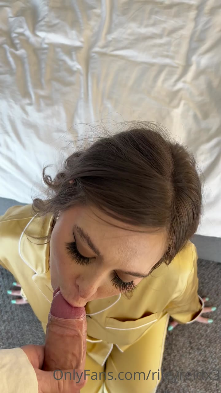 373 Riley Reid  porn