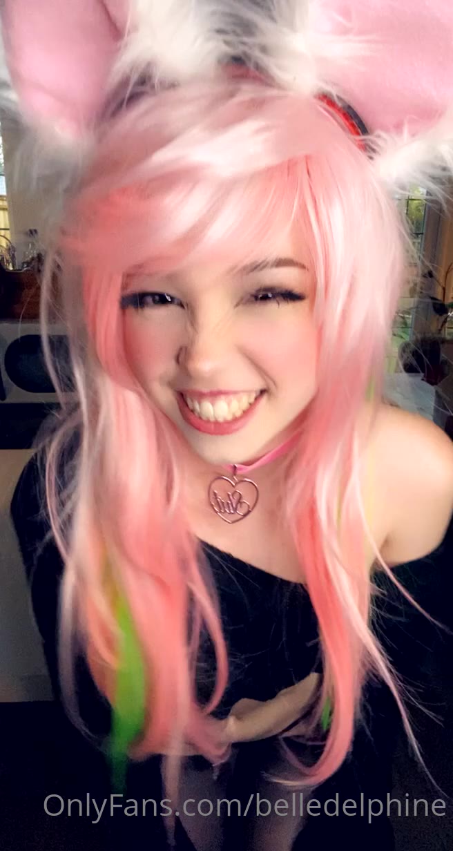 35 Belle Delphine leaked sextape