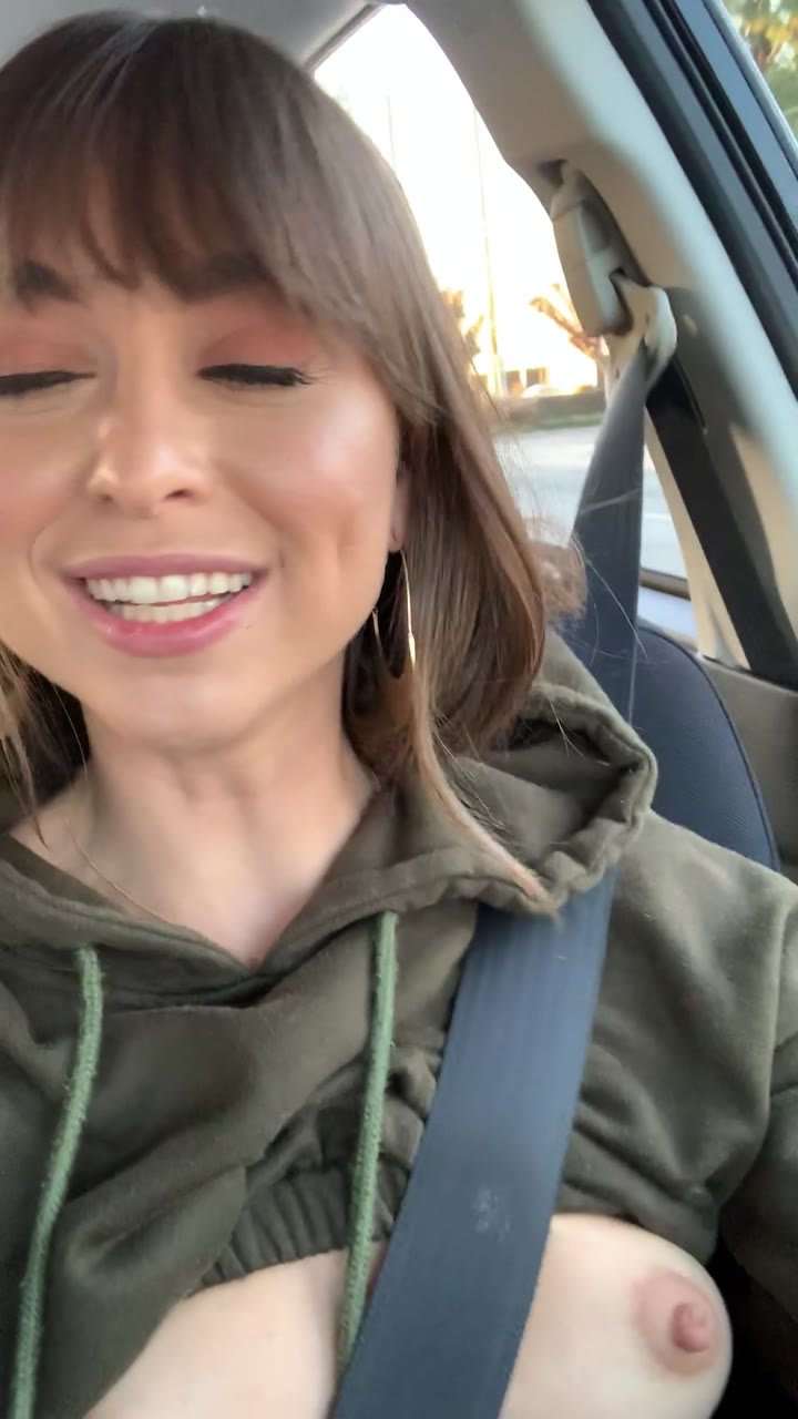 391 Riley Reid  porn