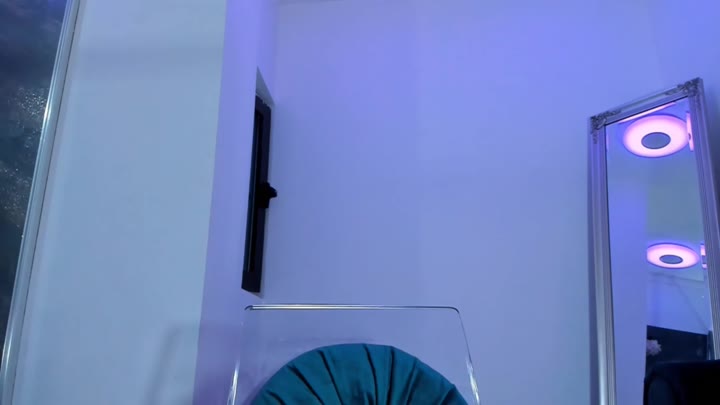 635 Hotfallingdevil nude camshow