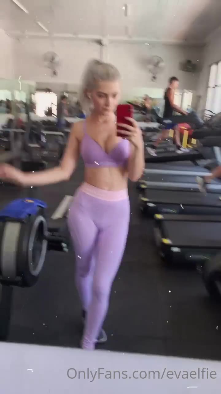 53 Eva Elfie leaked onlyfans video