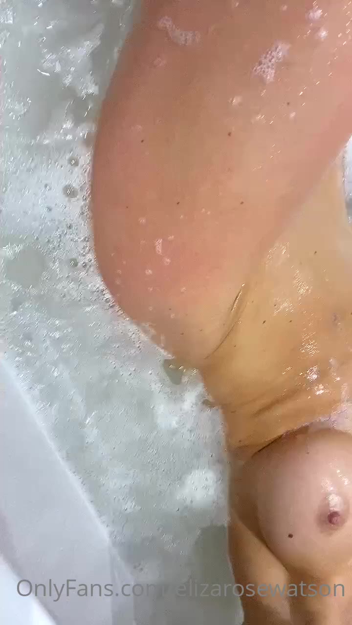 50 Eliza Rose Watson leaked