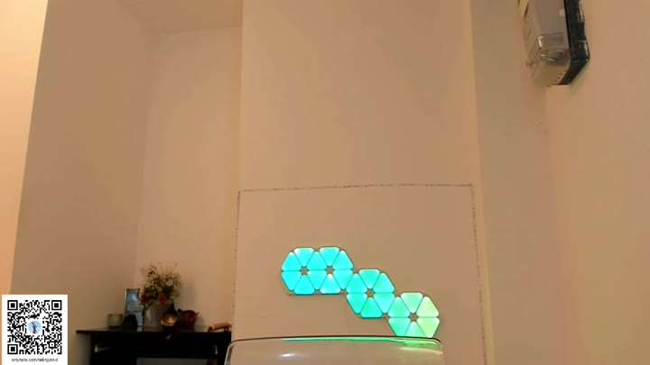 421 Hotfallingdevil nude camshow