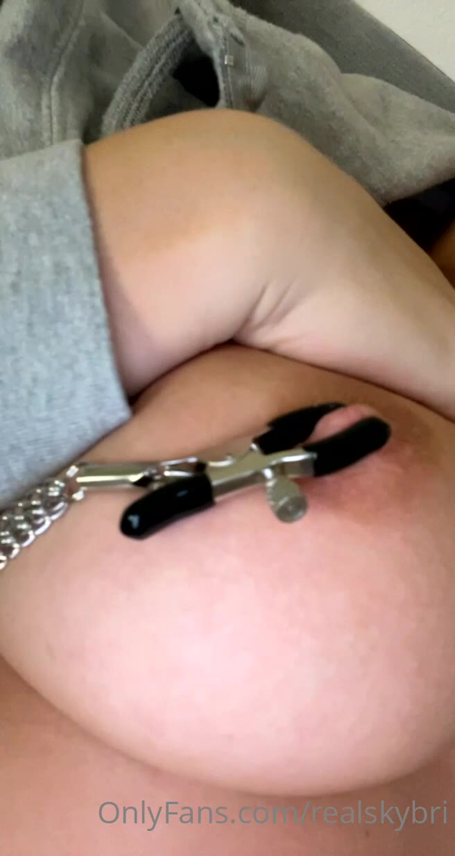 80 Skye Bri leaked porn