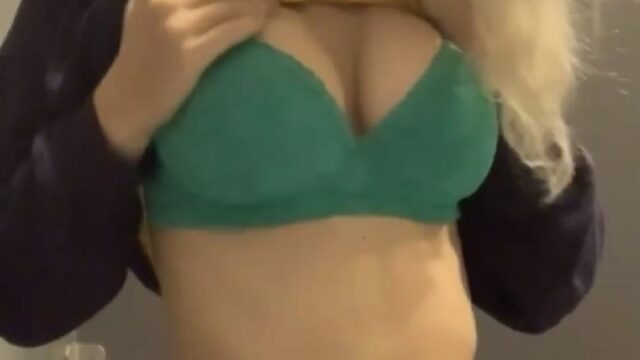 93 Eva Elfie full sextape