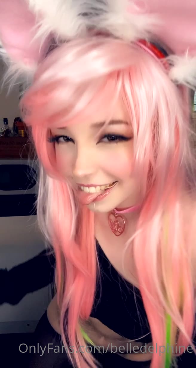 38 Belle Delphine leaked sextape