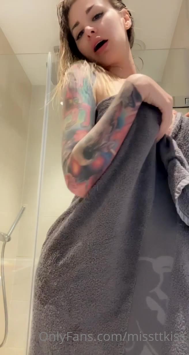 69 Missttkiss leaked nude