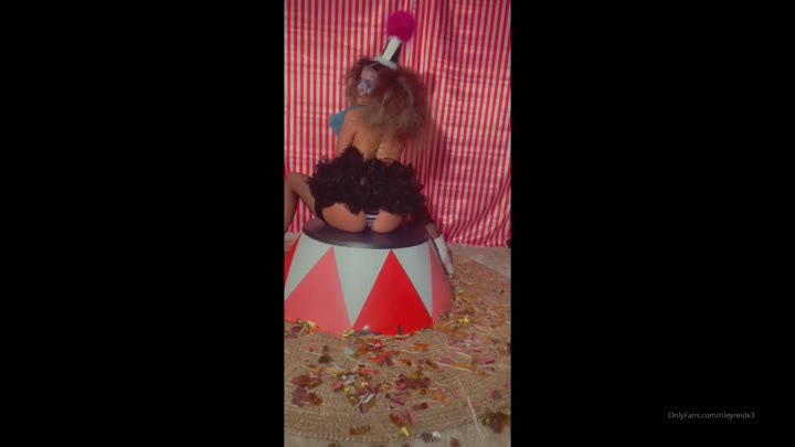 175 Riley Reid  porn