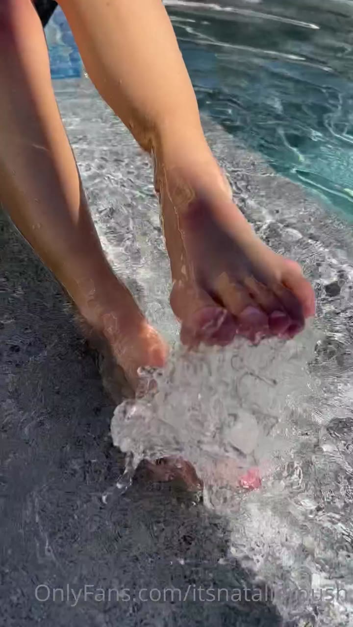 43 Natalie Roush leaked nude