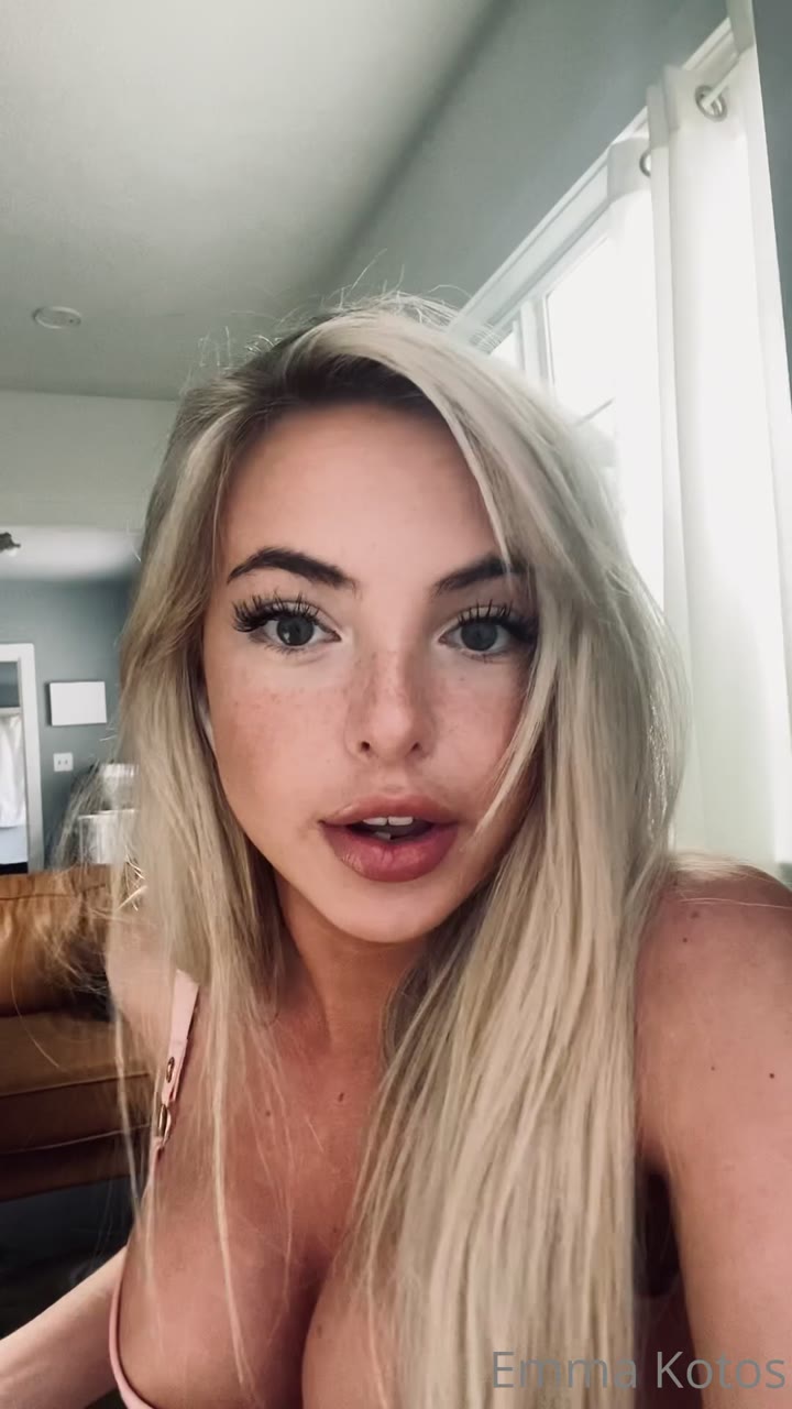 52 Emma Kotos onlyfans