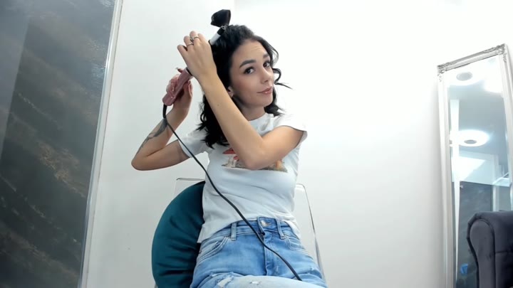 571 Hotfallingdevil nude camshow