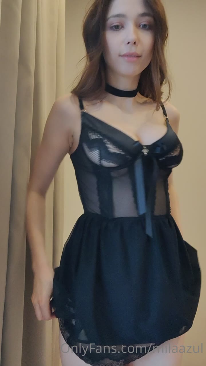 44 Mila Azul onlyfans