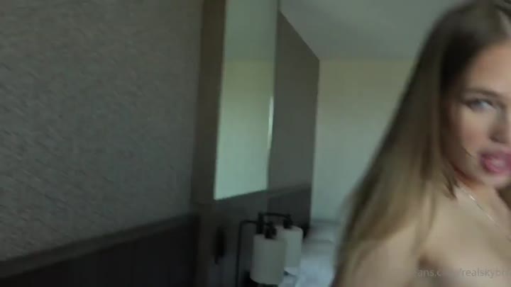 42 Skye Bri leked onlyfans video