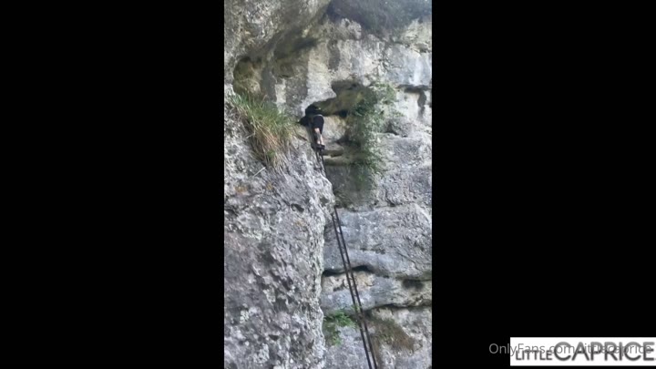 39 Little Caprice leaked full video