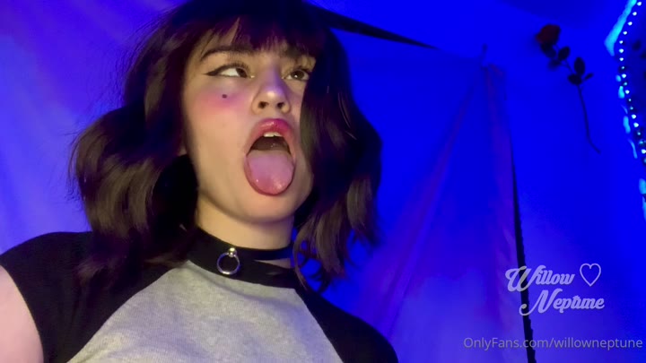 71 WillowNeptune onlyfans leaked