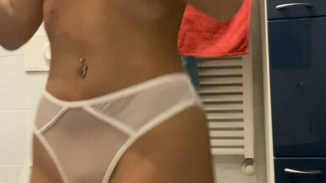 46 Queenlivia onlyfans leaked