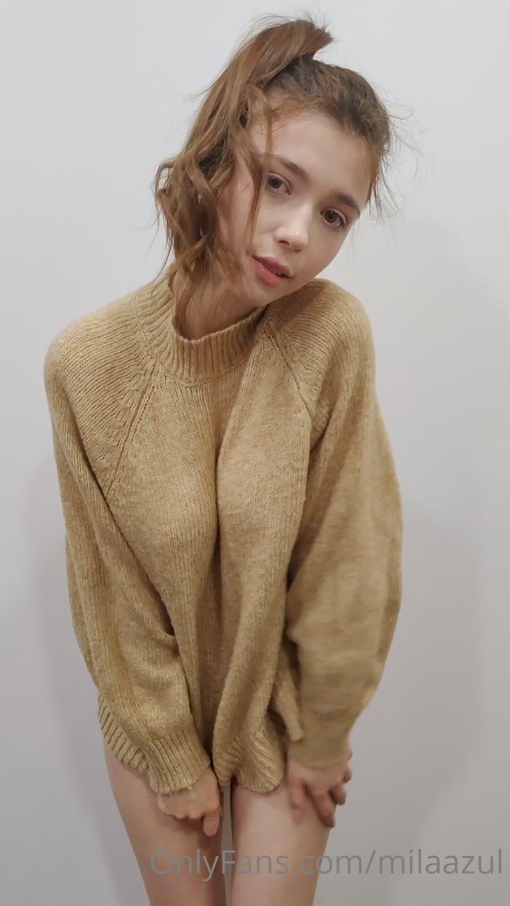 23 Mila Azul onlyfans