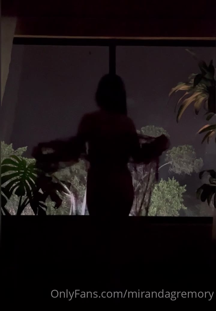 42 xmiranda99 onlyfans leaked