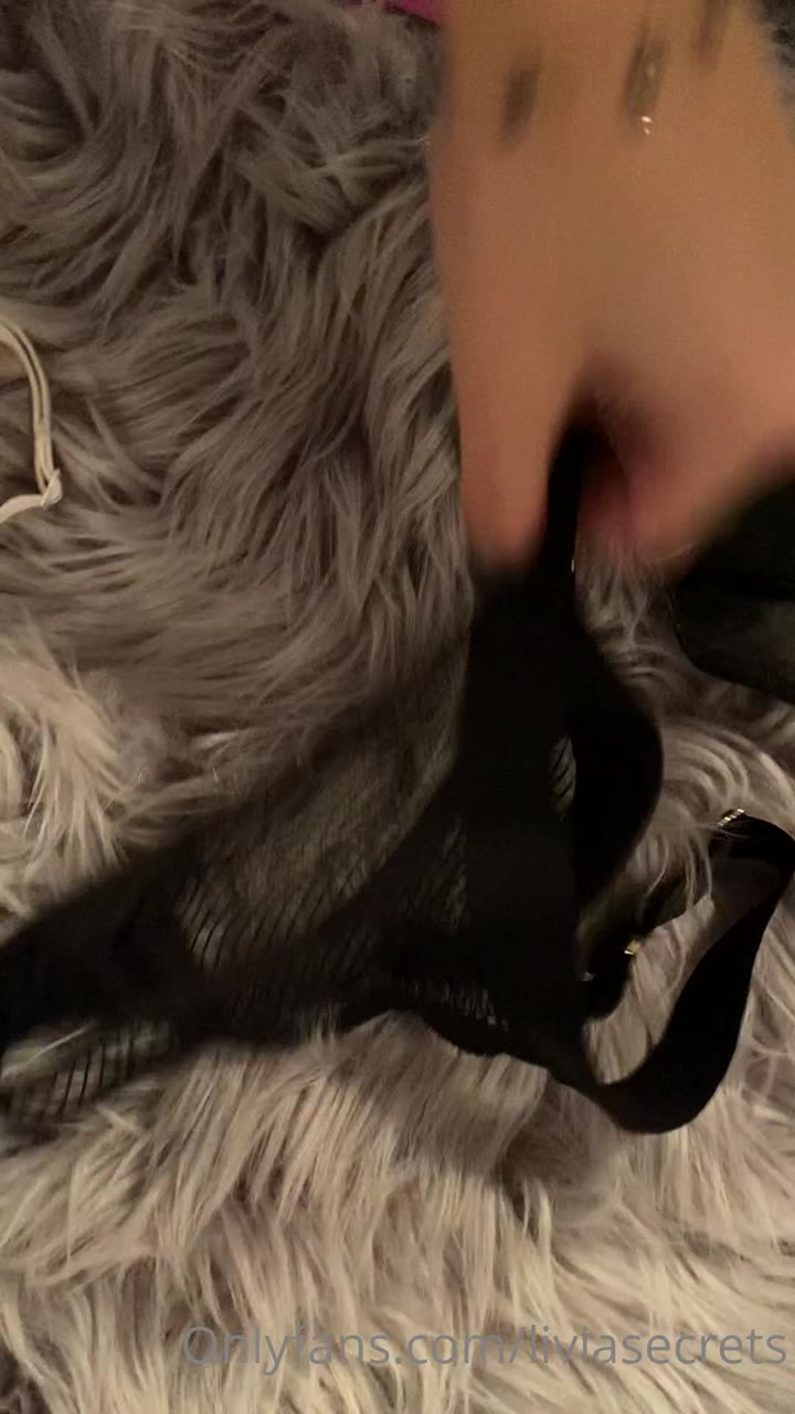 50 Queenlivia onlyfans leaked