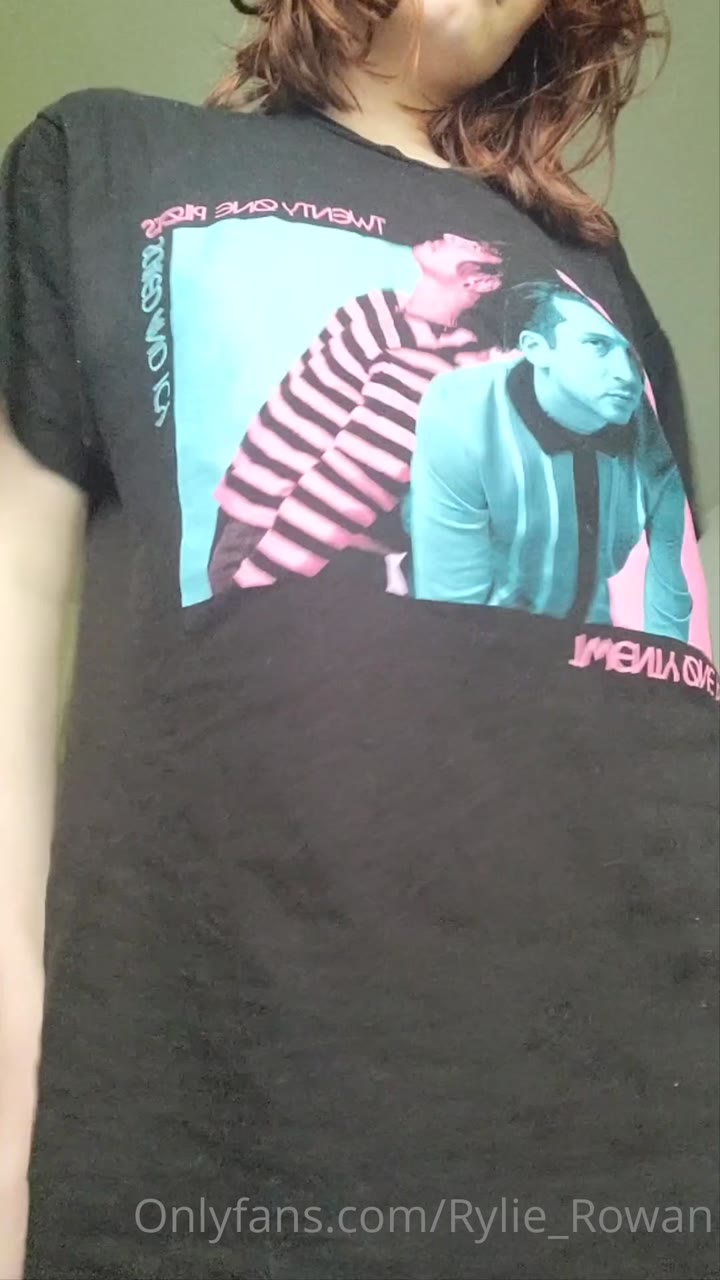 15 Rylie Rowan leaked onlyfans video