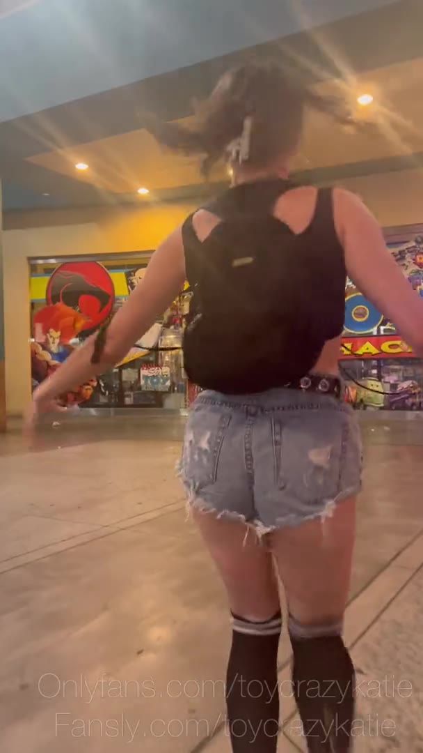 22 Toy Crazy Katie onlyfans leaked