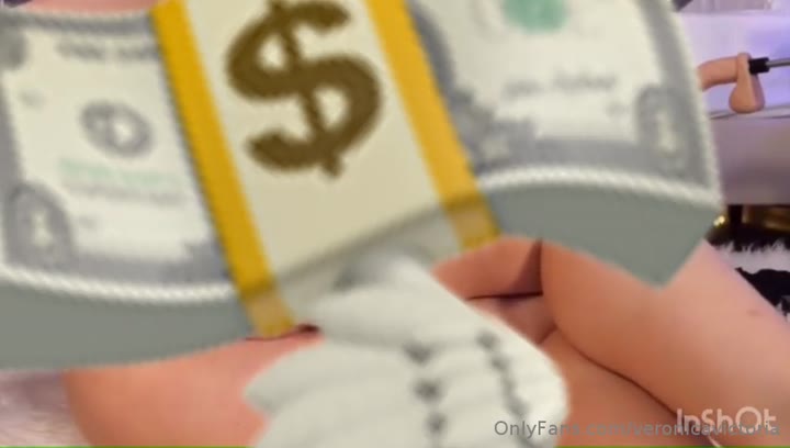 15 VeronicaPerasso nude onlyfans leaked