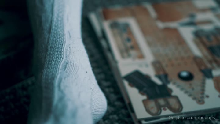 253 oooops_ leaked nude video