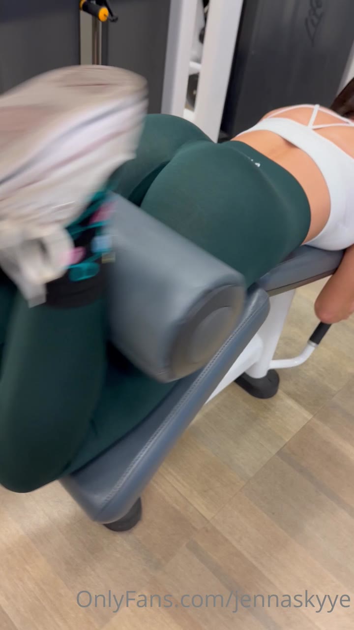 78 Jenna Sky leaked onlyfans video