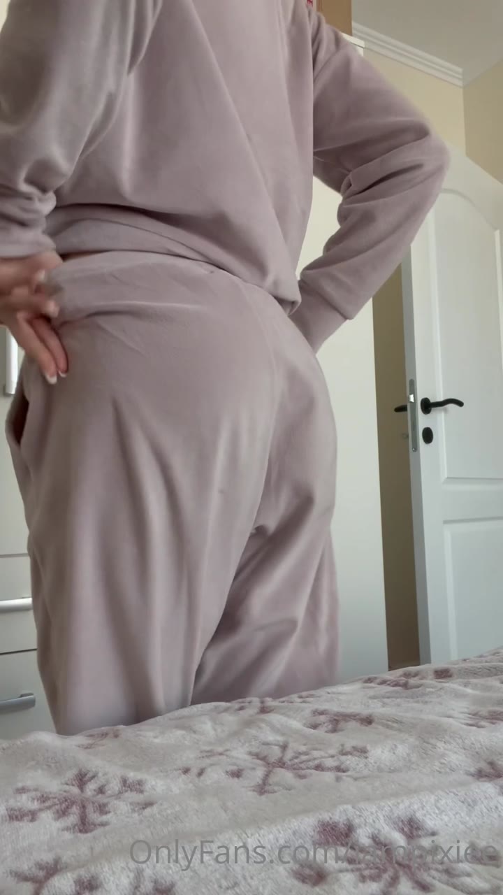 26 Iampixiee onlyfans leaked video