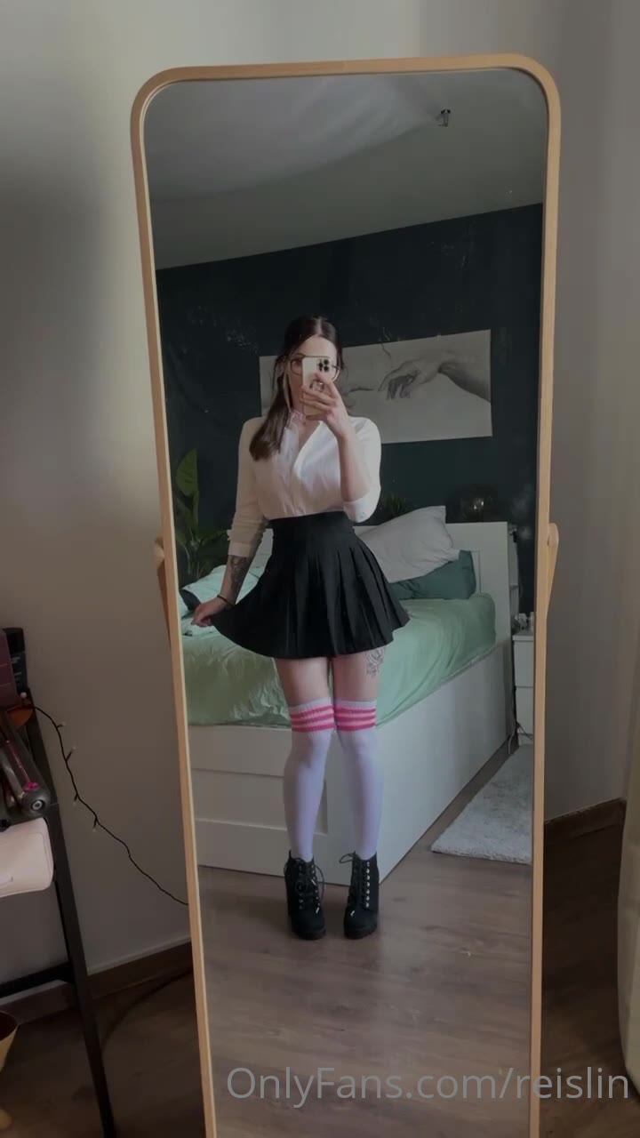 4 Reislin leaked onlyfans video