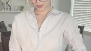 56 Riley Wood leaked onlyfans video