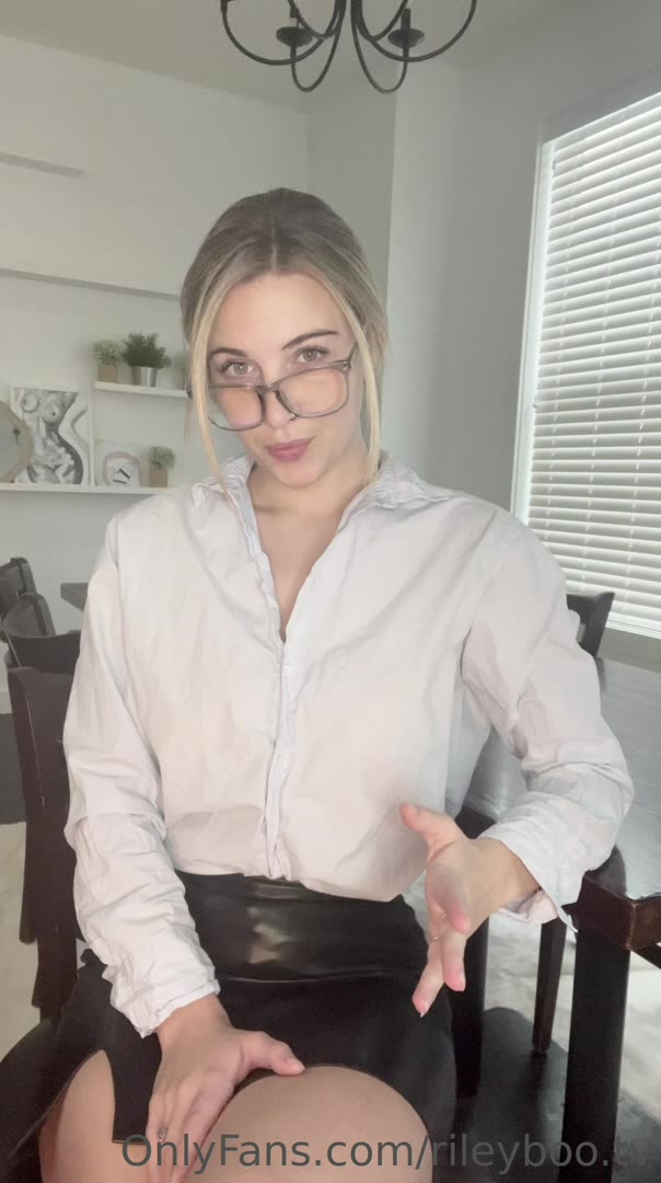 56 Riley Wood leaked onlyfans video