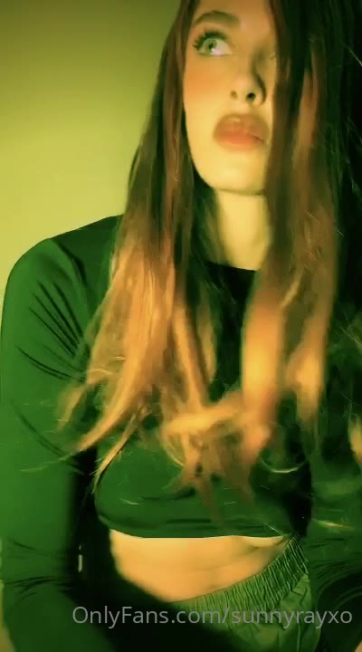 106 Sunnyrayxo leaked onlyfans video
