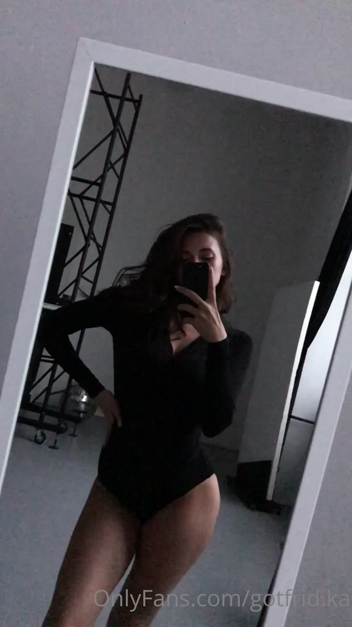 33 Cristyren leaked onlyfans