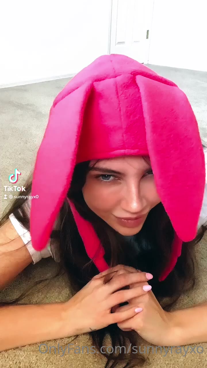 113 Sunnyrayxo leaked onlyfans video