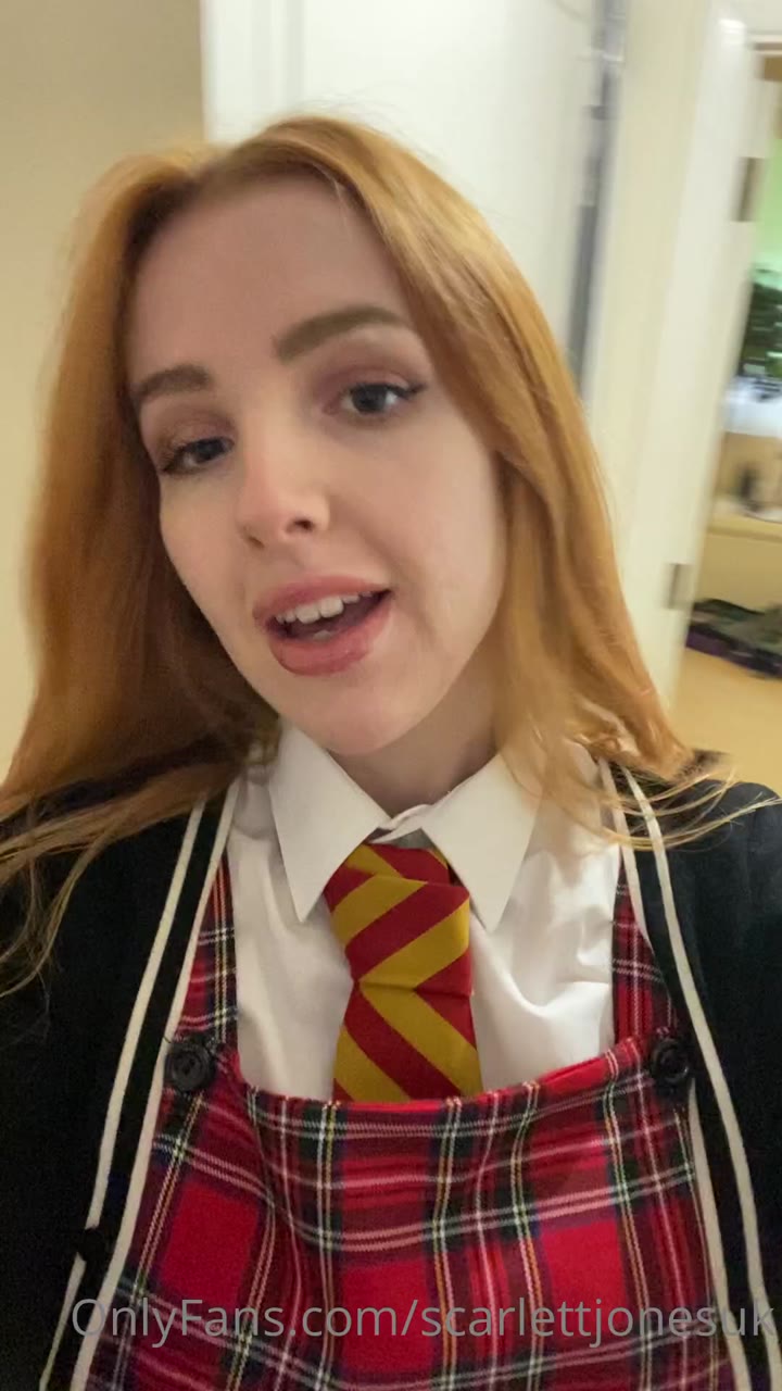 81 Scarlet Jones leaked nude video