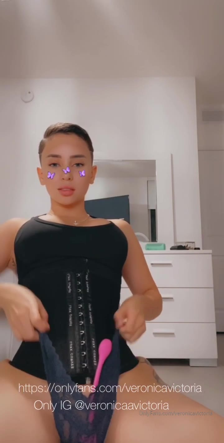 163 VeronicaPerasso leaked onlyfans full video