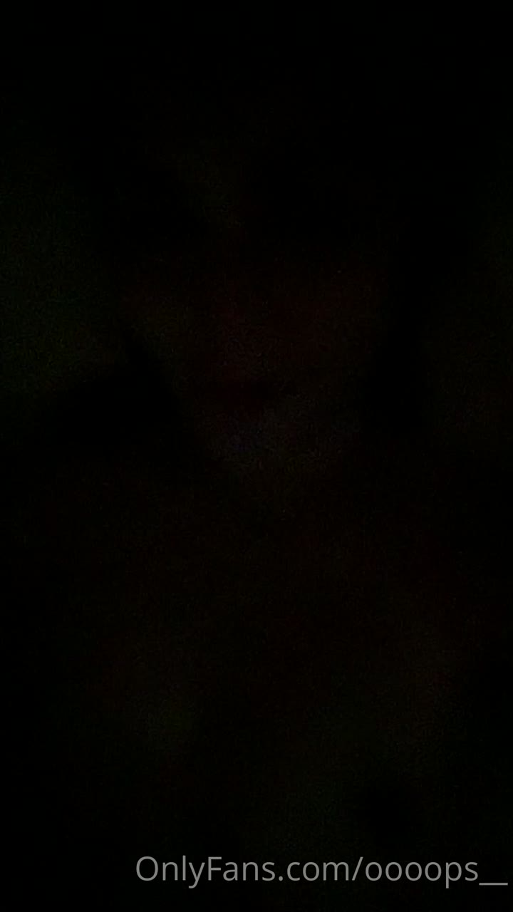 129 oooops_ leaked nude video