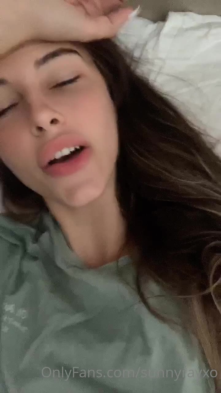 83 Sunnyrayxo leaked onlyfans video