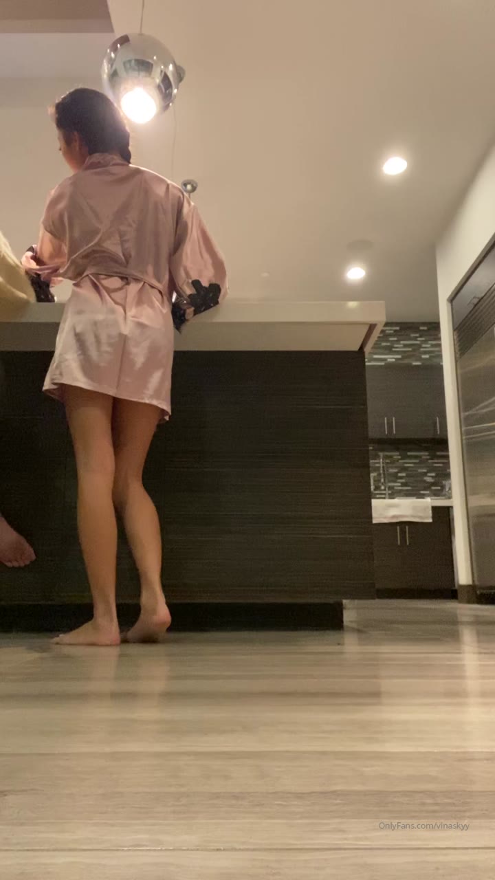 225 VinaSky onlyfans leaked