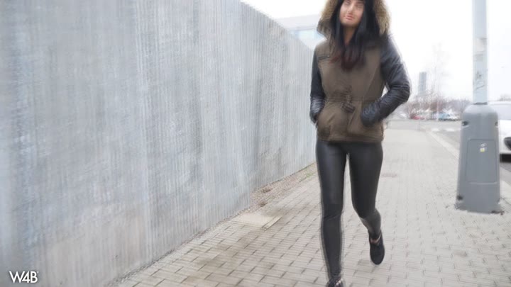 99 Lucy Li full porn