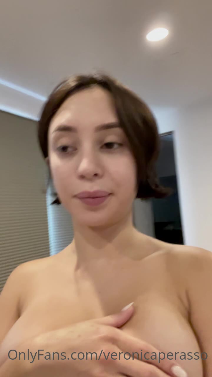 600 VeronicaPerasso leaked onlyfans full video