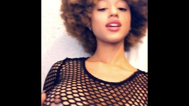 213 Stormi Maya leaked onlyfans video