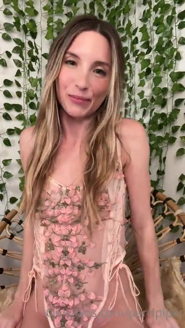 Exposed PiperPerri blowjob