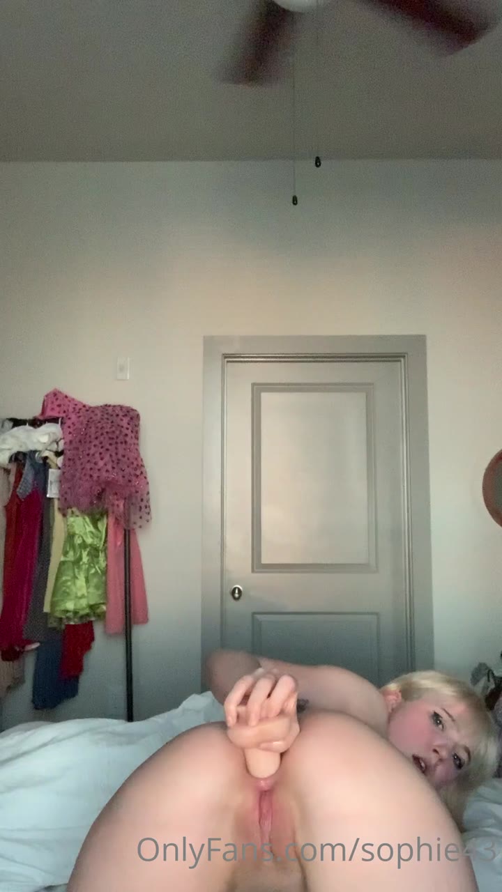 146 sophie43 onlyfans leaked