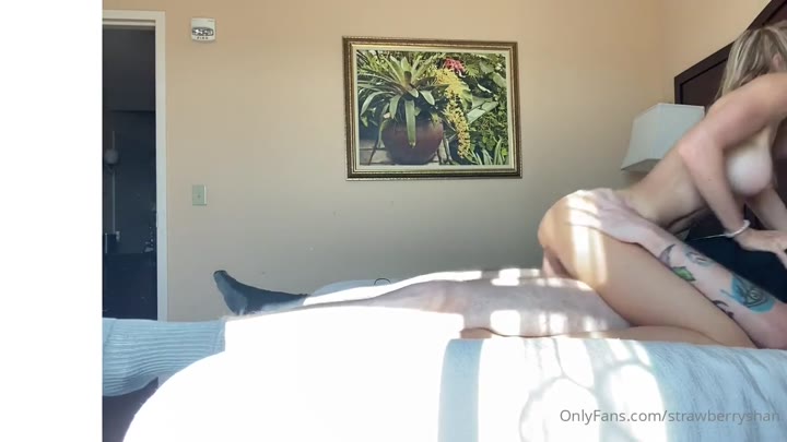 strawberryshan shanrozay nude