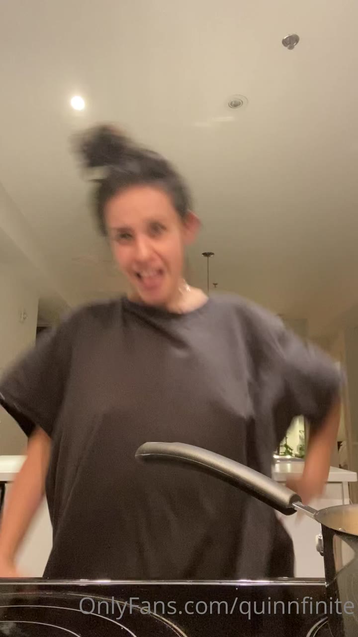 Exposed wallflower quinnfinite Leaked video full